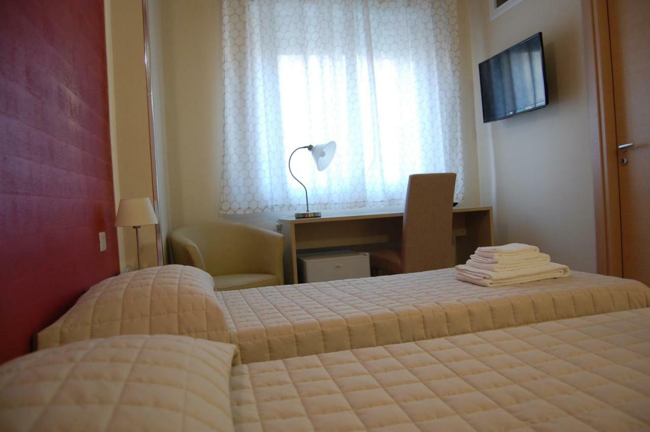 B&B Del Corso San Cataldo  Bagian luar foto